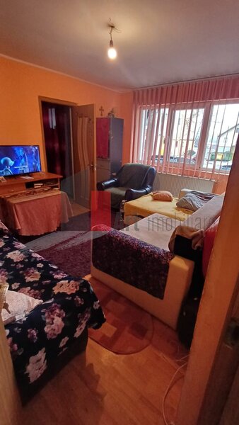 Campulung-Muscel, apartament Visoi 3, parter